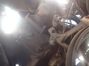 Used 1991 Eaton/Fuller 13SPD Transmission Assy (Stock #TB002-2)) Part Image