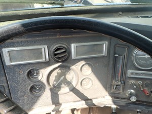 Used 1991 Ford LN8000 Instrument Cluster (Stock #TA051-16)) Part Image