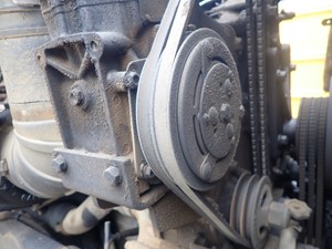 Used 1991 Peterbilt 377 A/C Compressor (Stock #TB002-5)) Part Image