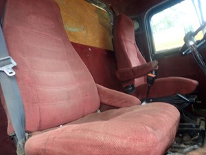 Used 1991 Peterbilt 377 Seat (Stock #TB002-21)) Part Image