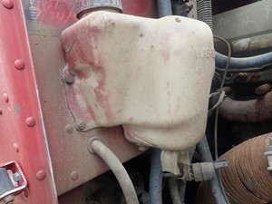 Used 1991 Peterbilt 377 Windshield Washer Reservoir (Stock #TB002-25)) Part Image