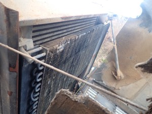Used 1992 International F-9370 A/C Condenser (Stock #Ta147-13)) Part Image