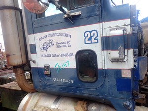 Used 1992 International F-9370 Door (Stock #Ta147-15)) Part Image