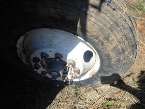 Used 1993 22.5" 22.5 X 8.25 Wheel (Stock #TA050-11)) Part Image