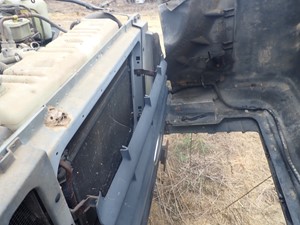 Used 1995 Ford F700 A/C Condenser (Stock #TA052-9)) Part Image