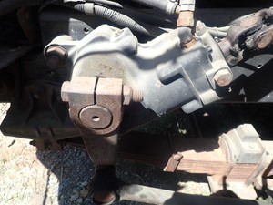 Used 1996 Ford B800 Steering Gear (Stock #TB005-10)) Part Image