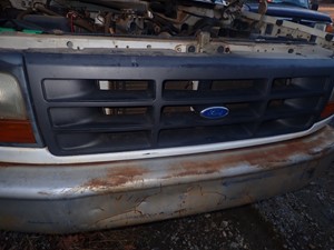 Used 1996 Ford F-350 Grille (Stock #TA160-11)) Part Image
