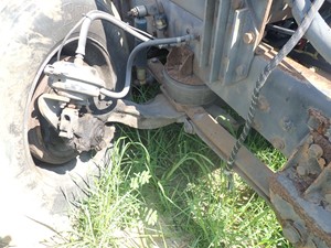 Used 1996 Freightliner V Line Motorhome Front Axle, Complete (Stock #TA079-1)) Part Image