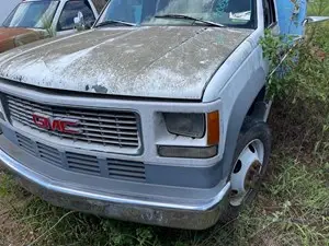 Used 1996 GMC Sierra Bumper Image