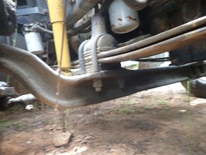 Used 1998 Freightliner FLD120 Front Axle, Complete (Stock #TA042-1)) Part Image
