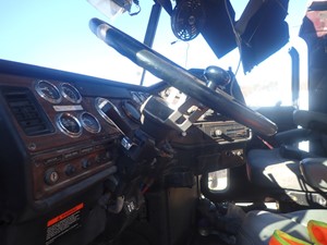 Used 1999 Freightliner CLASSIC XL Steering Column (Stock #TB025-4)) Part Image