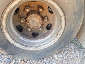 Used 1999 Hub Pilot / Unimount 16'' Wheel (Stock #TA175-9)) Part Image