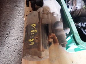 Used 1999 Isuzu 4HE1-XS Starter (Stock #TA092-7)) Part Image