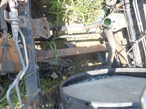 Used 1999 Isuzu NPR-HD Front Axle, Complete (Stock #TA092-1)) Part Image