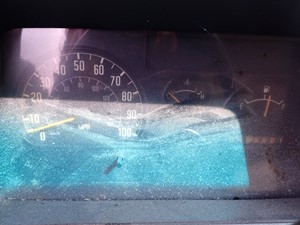 Used 1999 Isuzu NPR-HD Instrument Cluster (Stock #TA085-20)) Part Image