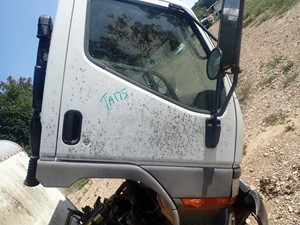 Used 1999 Mitsubishi FE649 Door (Stock #TA175-10)) Part Image