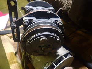 Used 1999 Volvo VN A/C Compressor (Stock #TA176-2)) Part Image