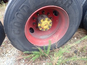 Used 2000 22.5" 22.5 X 8.25 Wheel (Stock #TA119-3)) Part Image