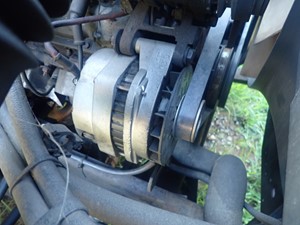 Used 2000 GM/Chev (HD) 7.4 L Alternator (Stock #TB009-5)) Part Image