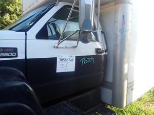 Used 2000 GMC C6500 Cab (Stock #TB009-13)) Part Image