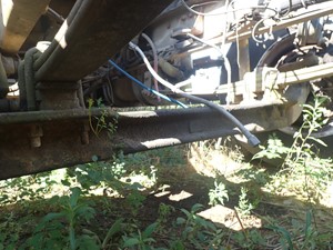 Used 2001 Freightliner FL60 Front Axle, Complete (Stock #TA046-1)) Part Image