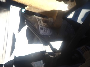 Used 2001 Freightliner FL70 A/C Compressor (Stock #TB022-4)) Part Image