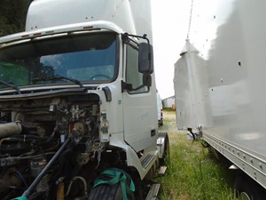 Used 2003 Volvo VNL Mirror (Stock #TA026-28)) Part Image