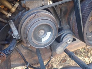 Used 2004 Chevrolet Express A/C Compressor Image