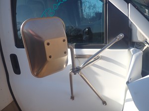 Used 2004 Chevrolet Express Mirror (Stock #TB028-28)) Part Image
