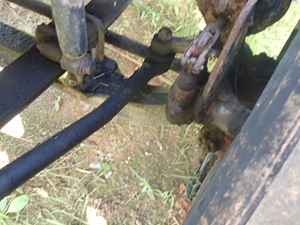 Used 2004 Sterling ACTERRA Front Axle, Complete (Stock #TA091-3)) Part Image