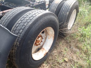 Used 2005 22.5" 22.5 X 8.25 Wheel (Stock #TA070-12)) Part Image