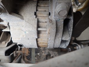 Used 2005 Isuzu 7.8L Alternator (Stock #TA018-8)) Part Image
