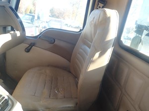 Used 2005 Mack CV713 Granite Seat (Stock #TB021-7)) Part Image