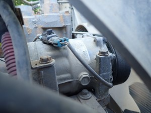 Used 2005 Sterling L9500 A/C Compressor (Stock #TA027-9)) Part Image