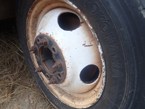 Used 2005 Stud Pilot / Budd Wheel (Stock #TB017-9)) Part Image