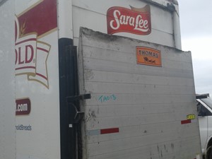 Used 2006 Isuzu NPR - GAS Tailgate (Stock #TA013-22)) Part Image
