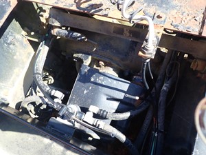 Used 2006 Meritor/Rockwell RT40 145 Complete Axle-Front Rear (Stock #TA025-5)) Part Image