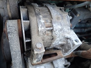Used 2006 Volvo VE D12 Alternator (Stock #TA025-10)) Part Image