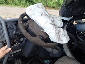 Used 2008 Volvo VNL Steering Column (Stock #TA016-20)) Part Image