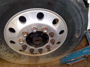 Used 2009 22.5" 22.5 Wheel Image