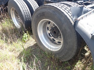 Used 2010 22.5" 22.5 X 8.25 Wheel (Stock #TA048-7)) Part Image