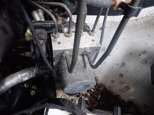 Used 2011 ABS Brake Pump (Stock #TA096-16)) Part Image