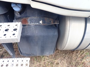 Used 2012 Freightliner Cascadia 125 DEF Tank (Stock #TA118-31)) Part Image