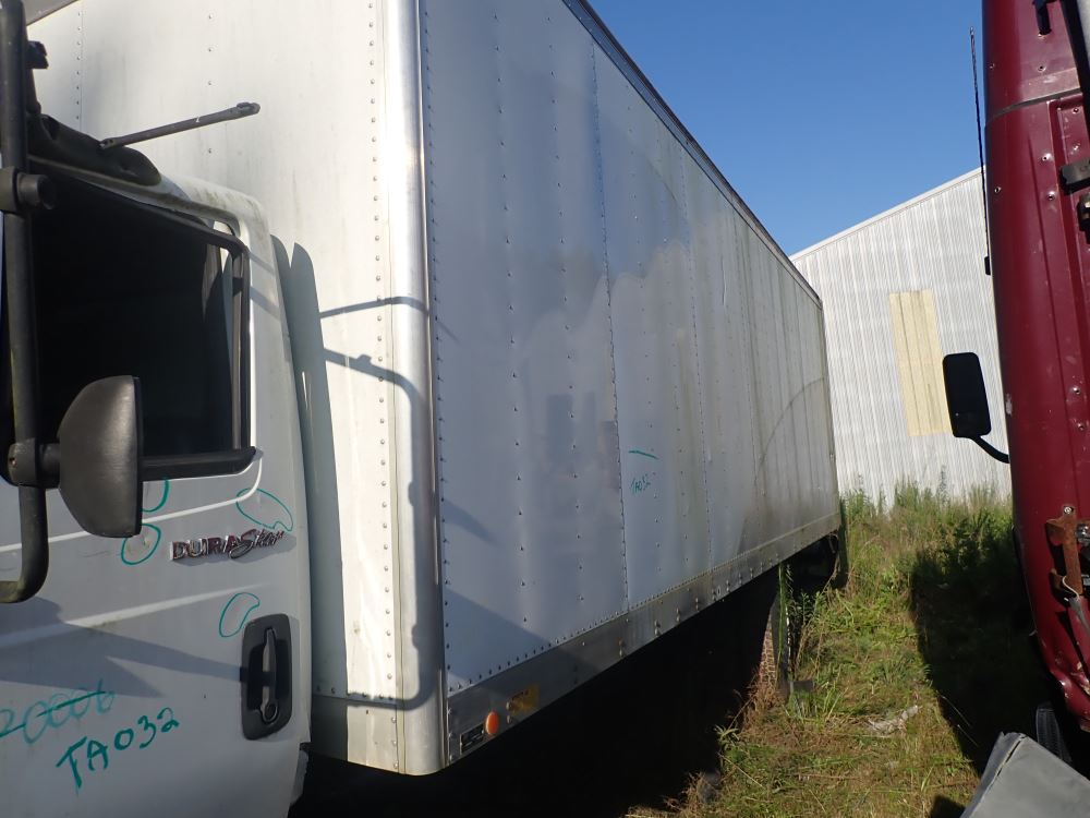 Used 2014 Van Bodies 26' Truck Box/Body for sale Claremont North