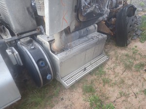 Used 2014 Peterbilt 384 DEF Tank (Stock #TA067-6)) Part Image