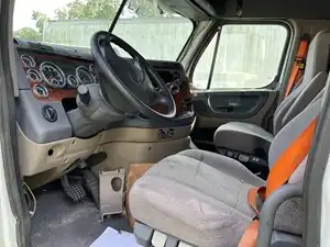 Used 2015 Freightliner Cascadia 125 Steering Column (Stock #TC012-7)) Part Image