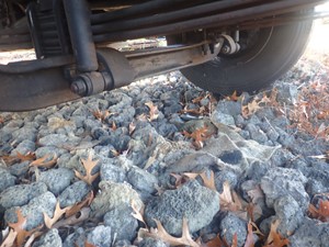 Used 2015 Hino 268 Front Axle, Complete (Stock #TA190-28)) Part Image