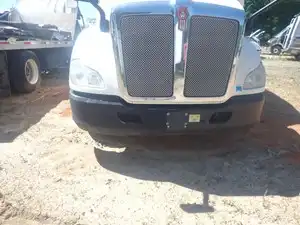 Used 2016 Kenworth T680 Bumper Image