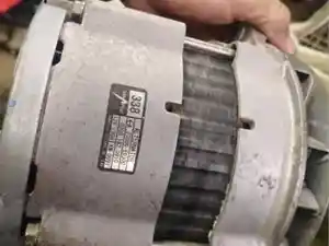 Used 2019 Hino J05E-TP Alternator (Stock #TC015-7)) Part Image