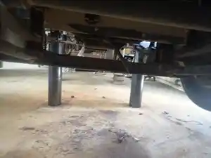 Used 2013 Isuzu NPR Front Axle, Complete (Stock #TE010-11)) Part Image